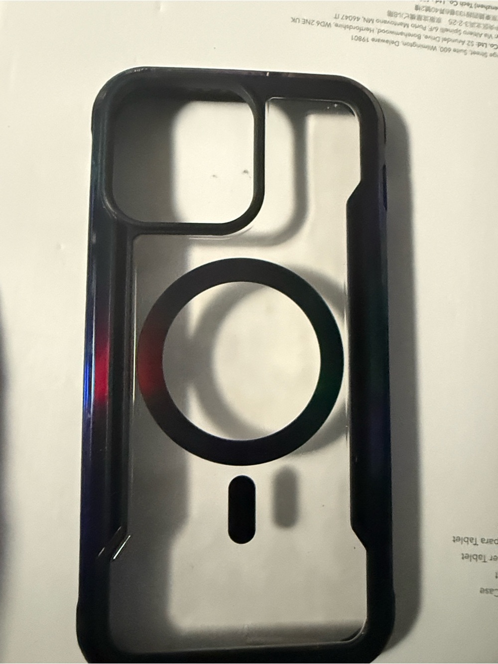 iHome Clear Magnetic-compatible Phone Case with Black Trim